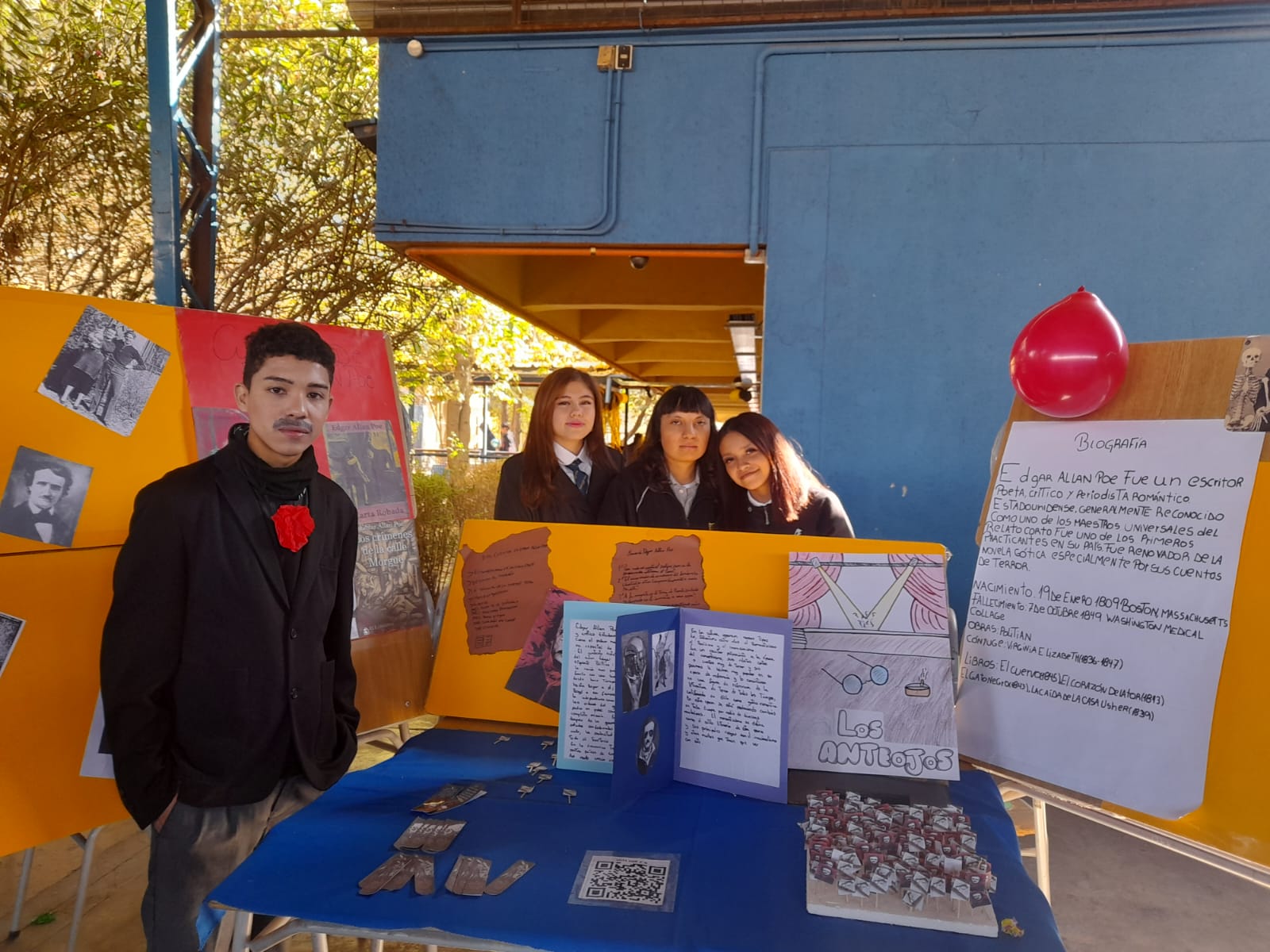 Liceo Industrial Bicentenario Benjamín Dávila Larraín celebra la semana del Libro con diversas actividades